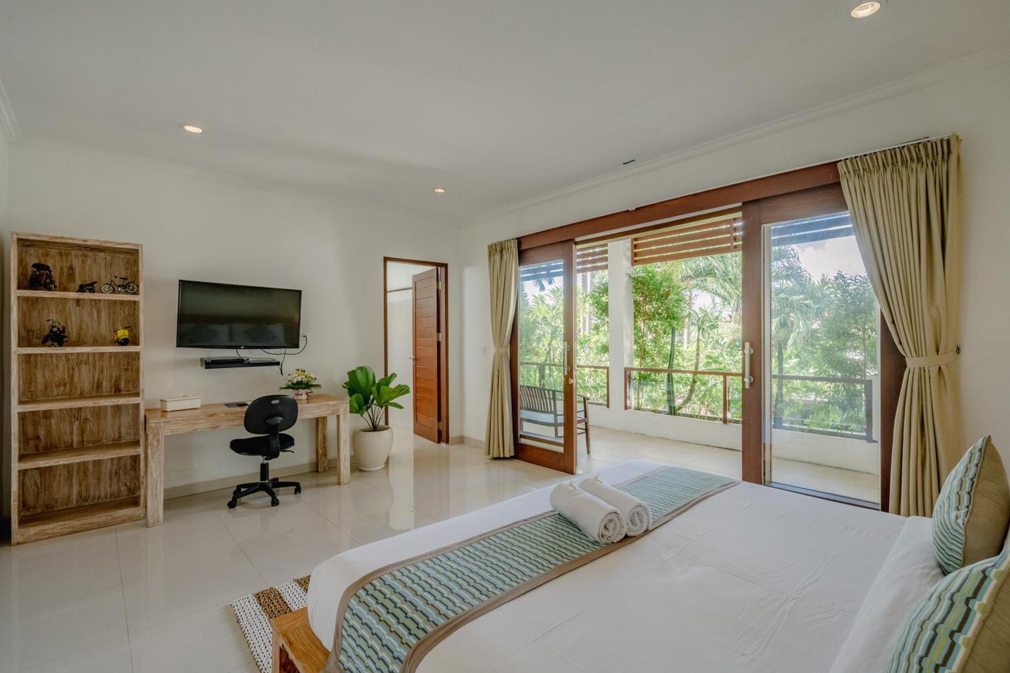 5 Bedroom In Centre Location Of Villa