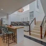 5 Bedroom Villa In Centre Location Of Seminyak