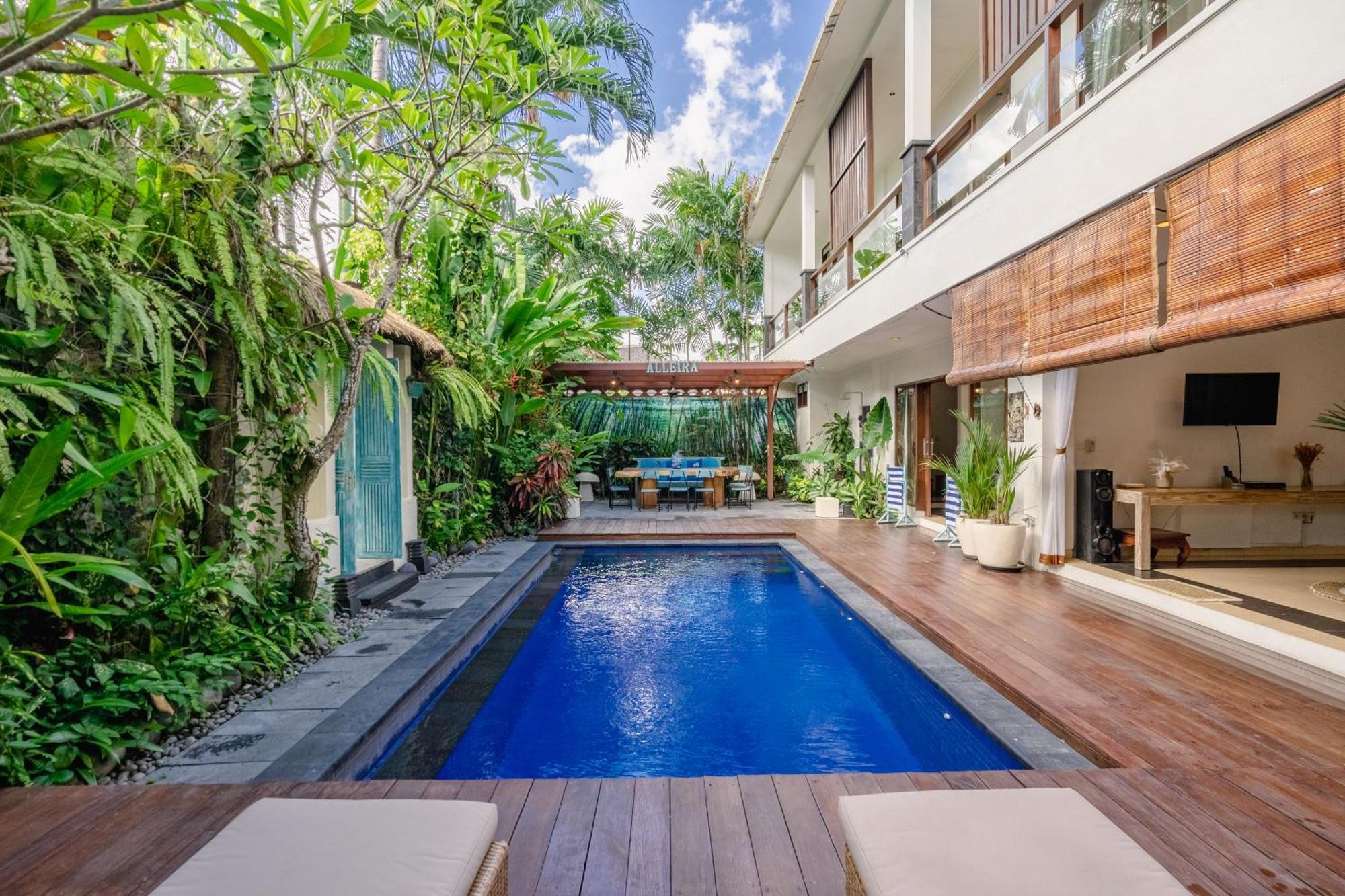 Villa 5 Bedroom In Centre Location Of