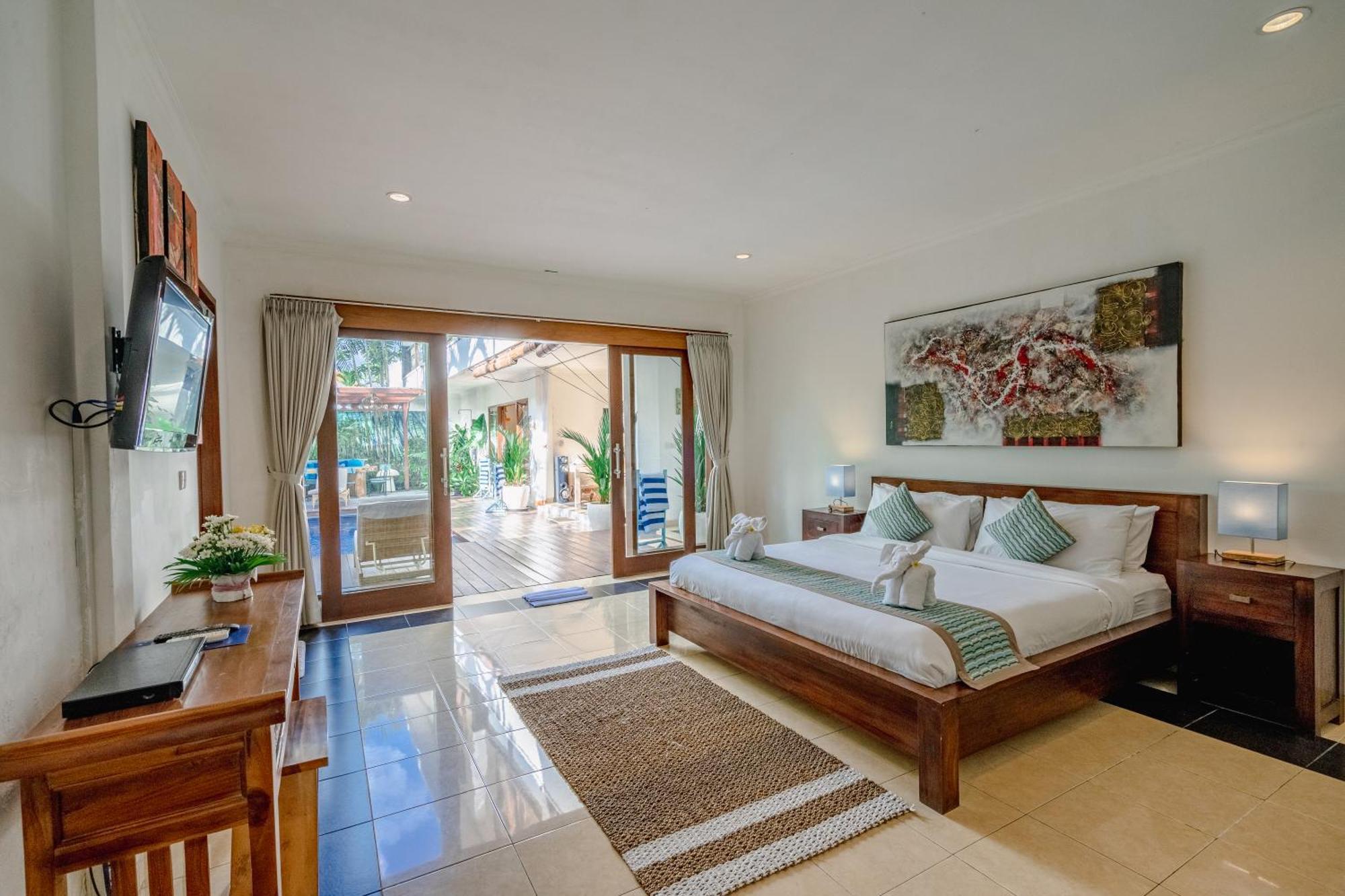 5 Bedroom In Centre Location Of * Seminyak (Bali)