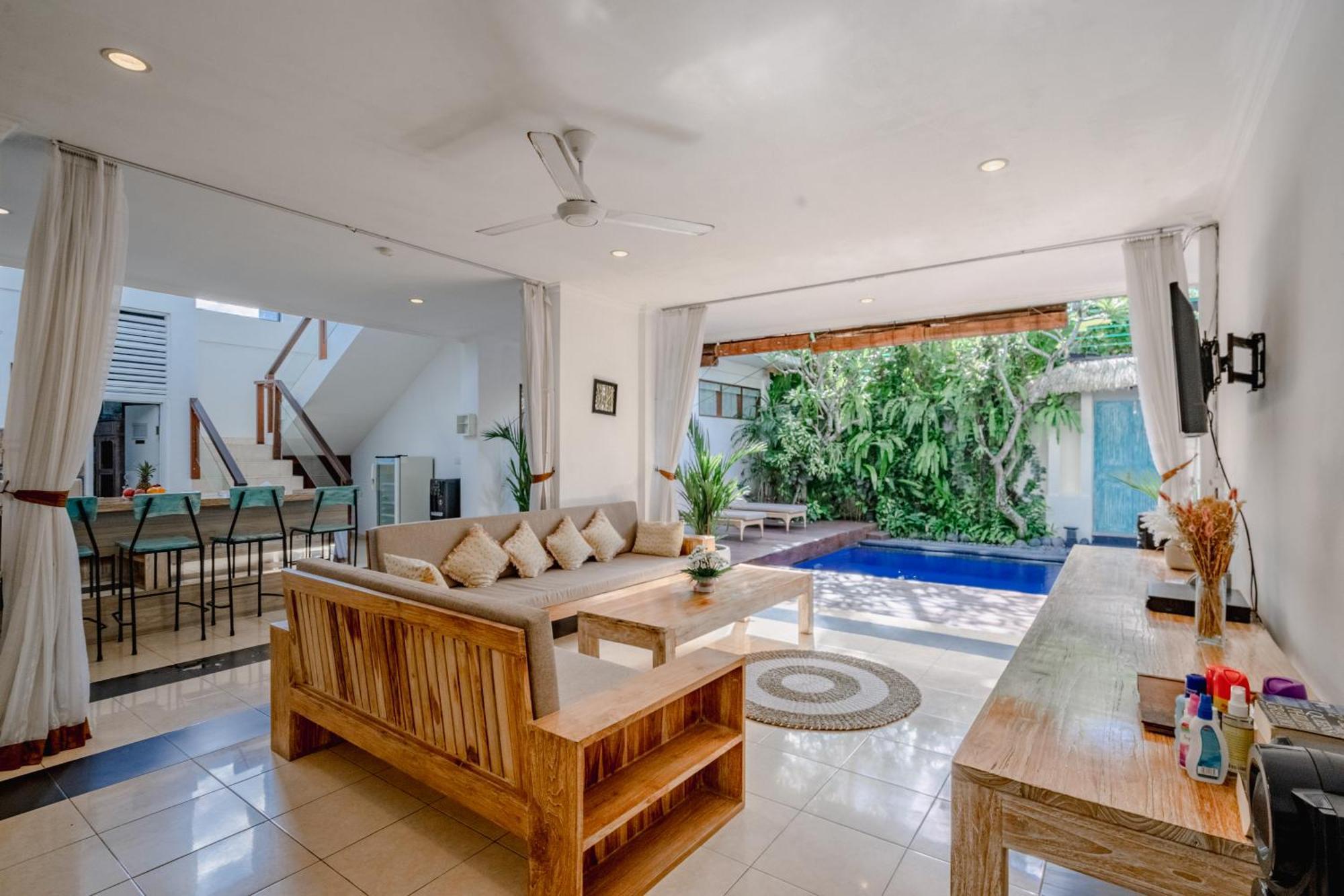 Villa 5 Bedroom In Centre Location Of Seminyak (Bali)